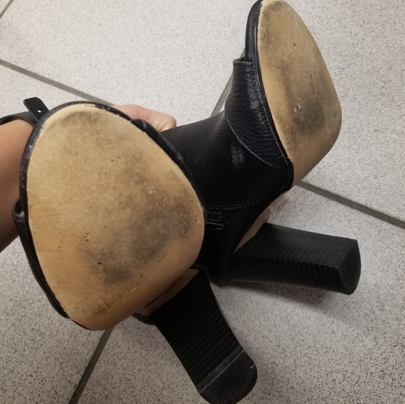 Express open toe high heels. - Picture 4 of 9